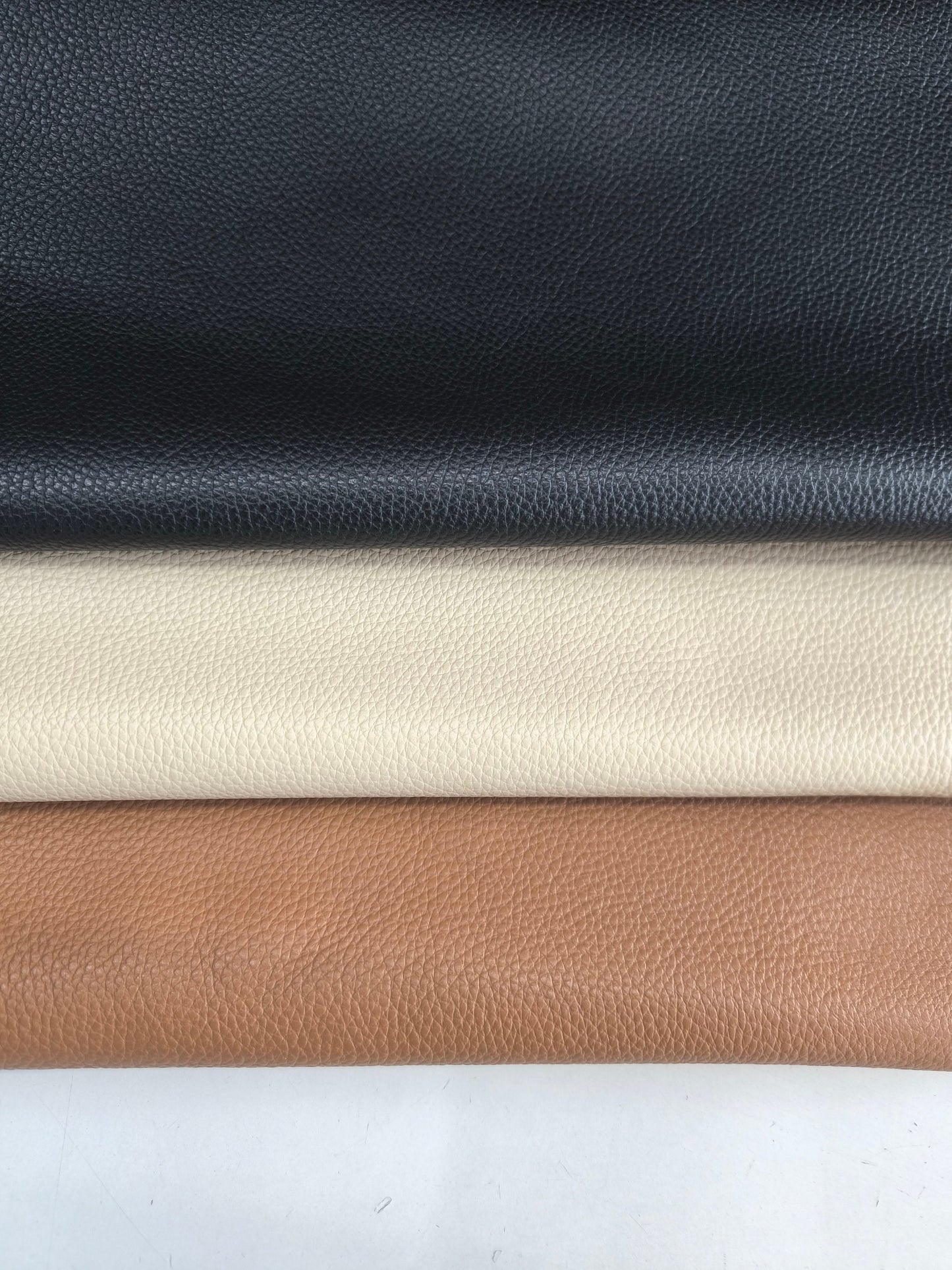 Genuine leather for crafts, cowhide leather for bags, soft and thick 1,5mm (4 oz)