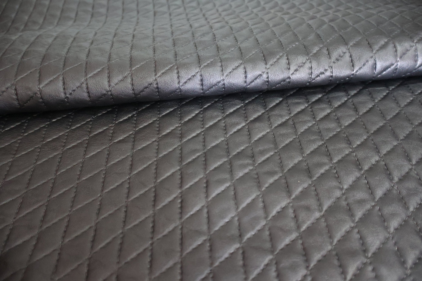 Sheep leather quilted pattern rhombus, Genuine sheep hide diamond printed leather sheets, thickness 1,1mm(3 oz)
