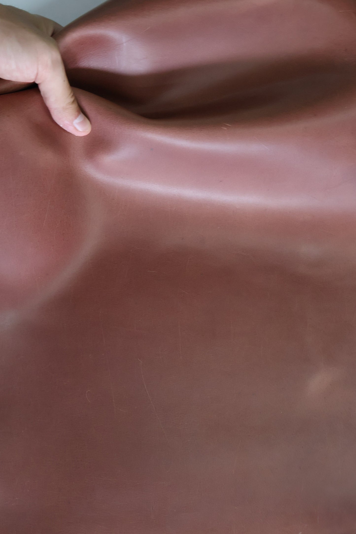 Genuine Cow Leather for Crafts - Thick 2.0mm (5 Oz) Pull Up Crunchy Cow Hide skin
