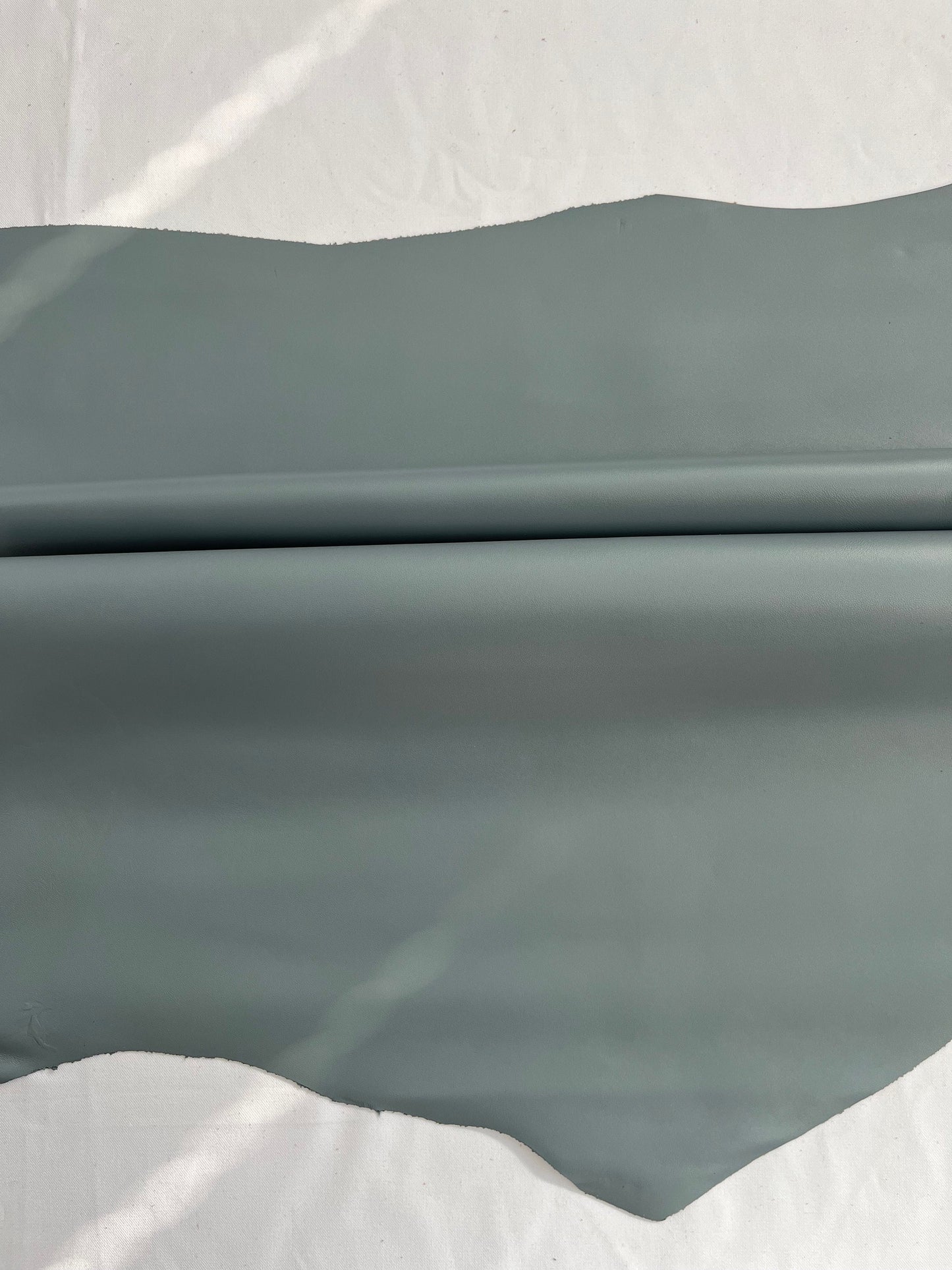 Sheep leather color warm Grey, nappa lambskin genuine leather hide for crafts, thick. 1,0mm (2 1/2oz)