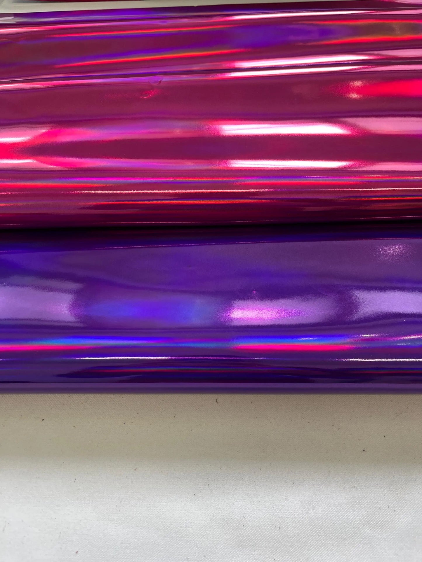Cow patent iridescent leather, holographic rainbow cow leather glossy and metallic thick. 1,3mm (3 oz)