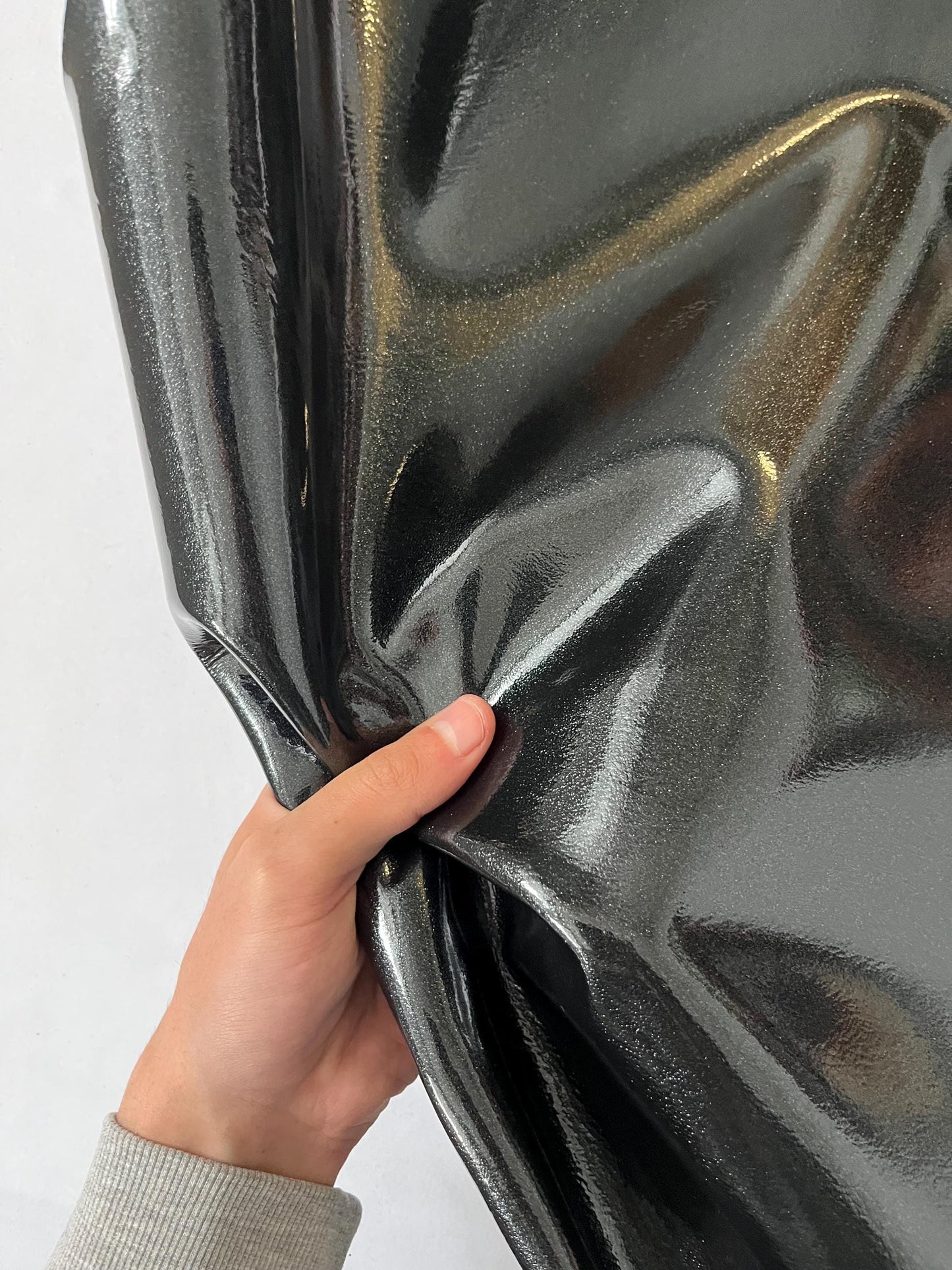 Sheep nappa leather, lambskin metallic iridescent patent leather for crafts thick 1,0mm (2,5 oz)