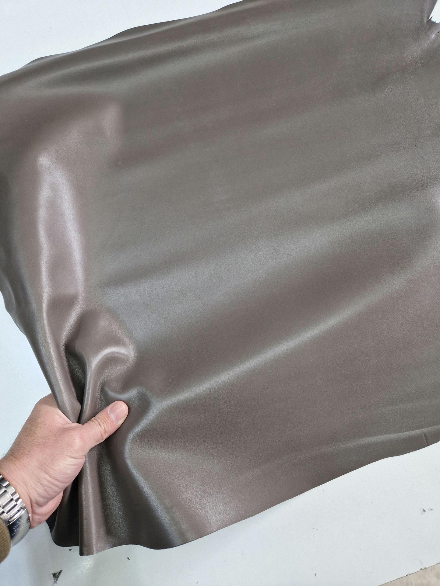 Sheep lining leather, Genuine lambskin soft and thin hide for lining, thick 0,7mm(2 Oz)
