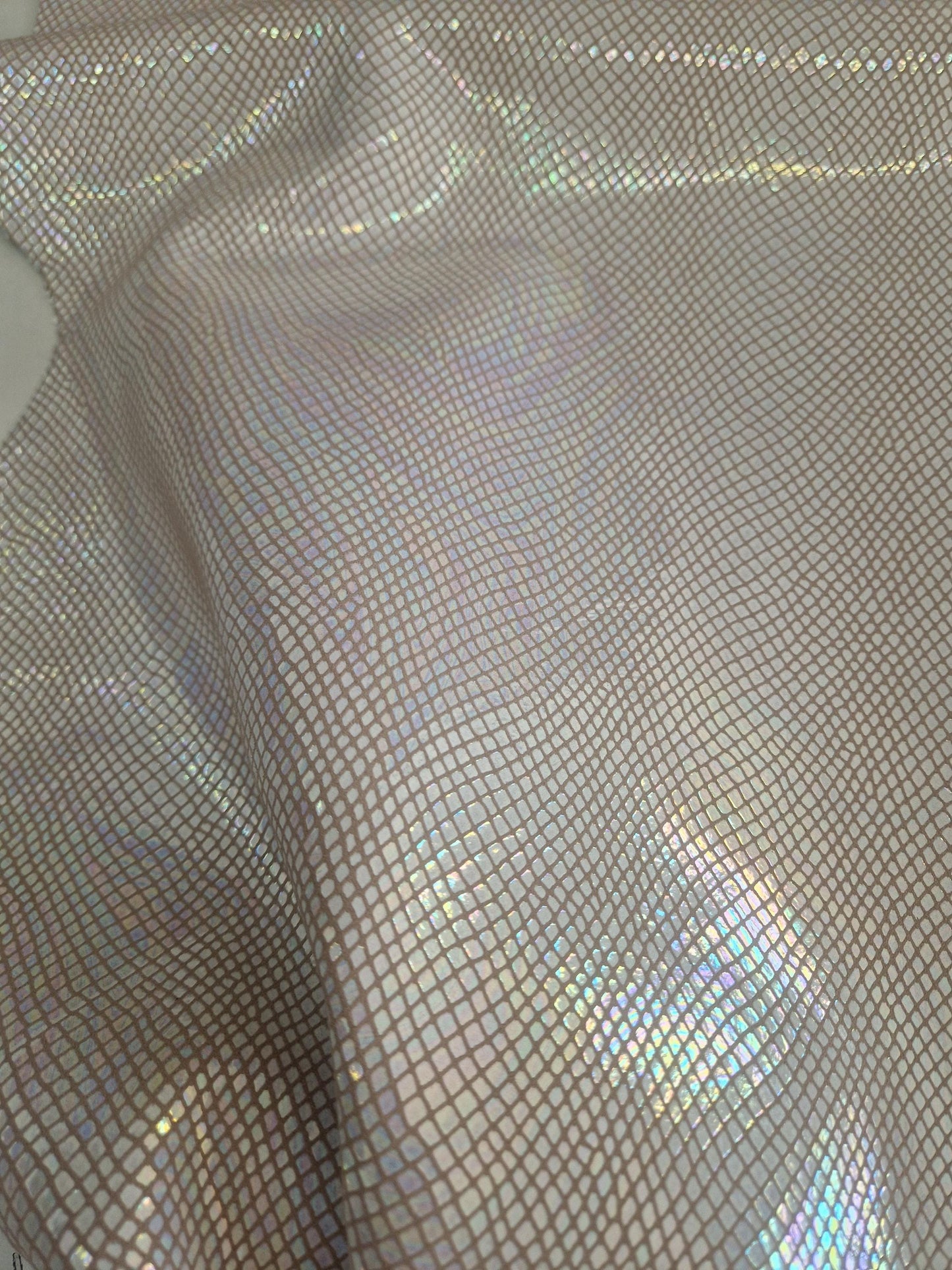 Sheep leather col. white rainbow, iridescent glossy snake printed leather for crafts, thick 1,0mm (2,5 oz)