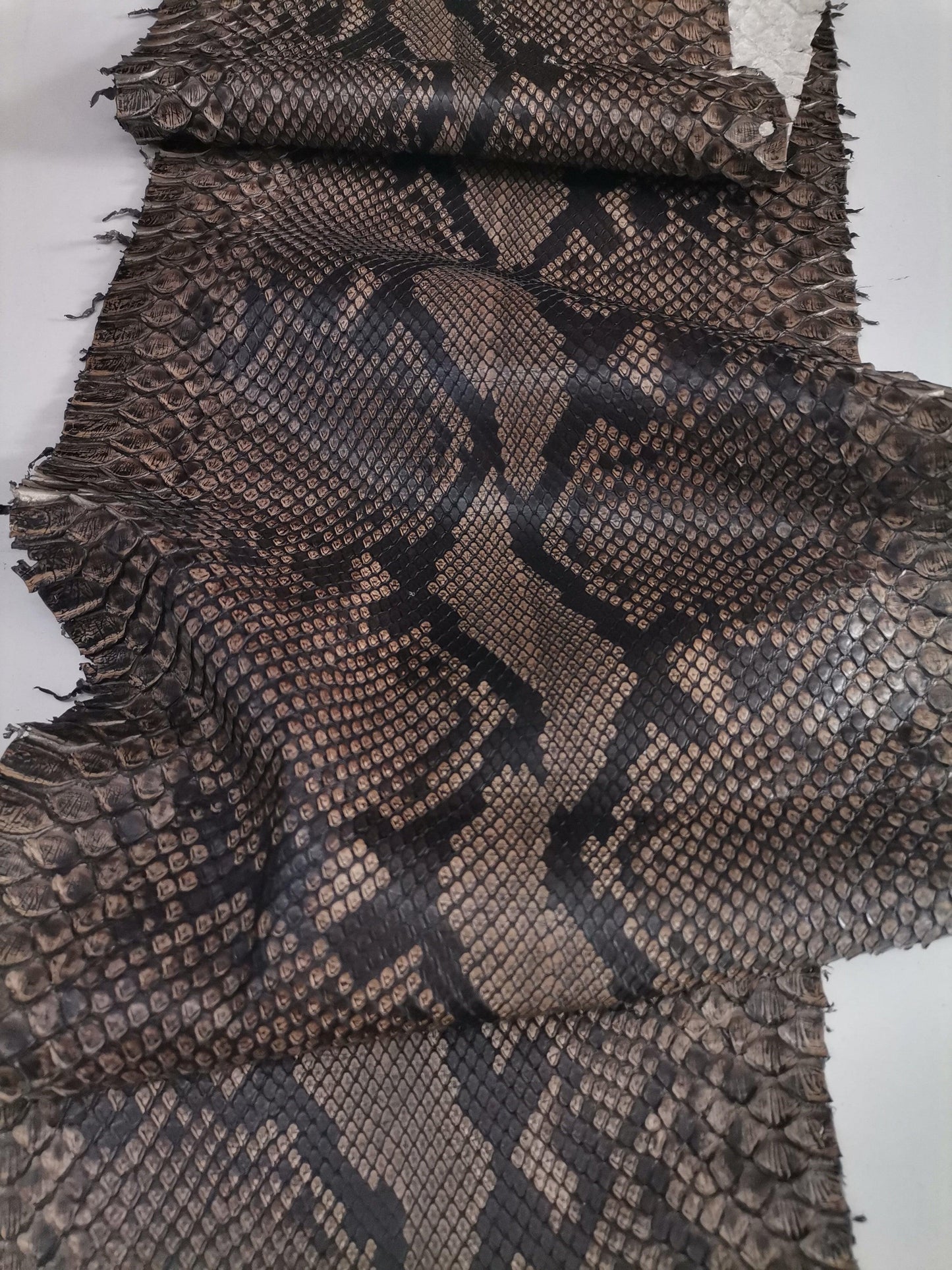 Genuine snakeskins. Real snake leather thin and matte. Natural wide snake skin - Salvo Leather