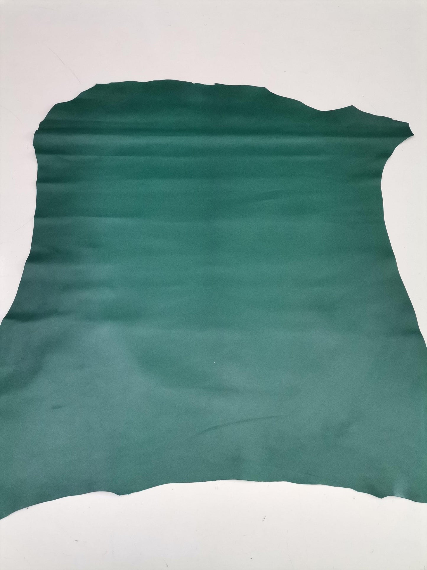 Sheep nappa genuine leather, soft lambskin leather hide for crafts col. forest green, thick. 0,9mm - Salvo Leather