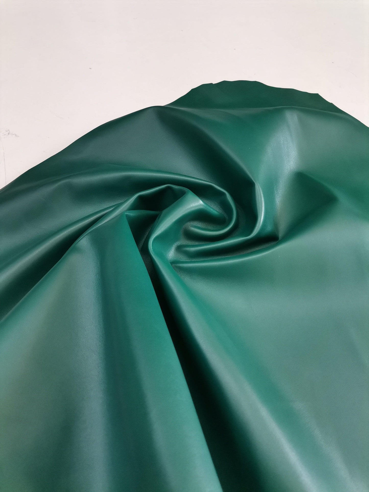 Sheep nappa genuine leather, soft lambskin leather hide for crafts col. forest green, thick. 0,9mm - Salvo Leather