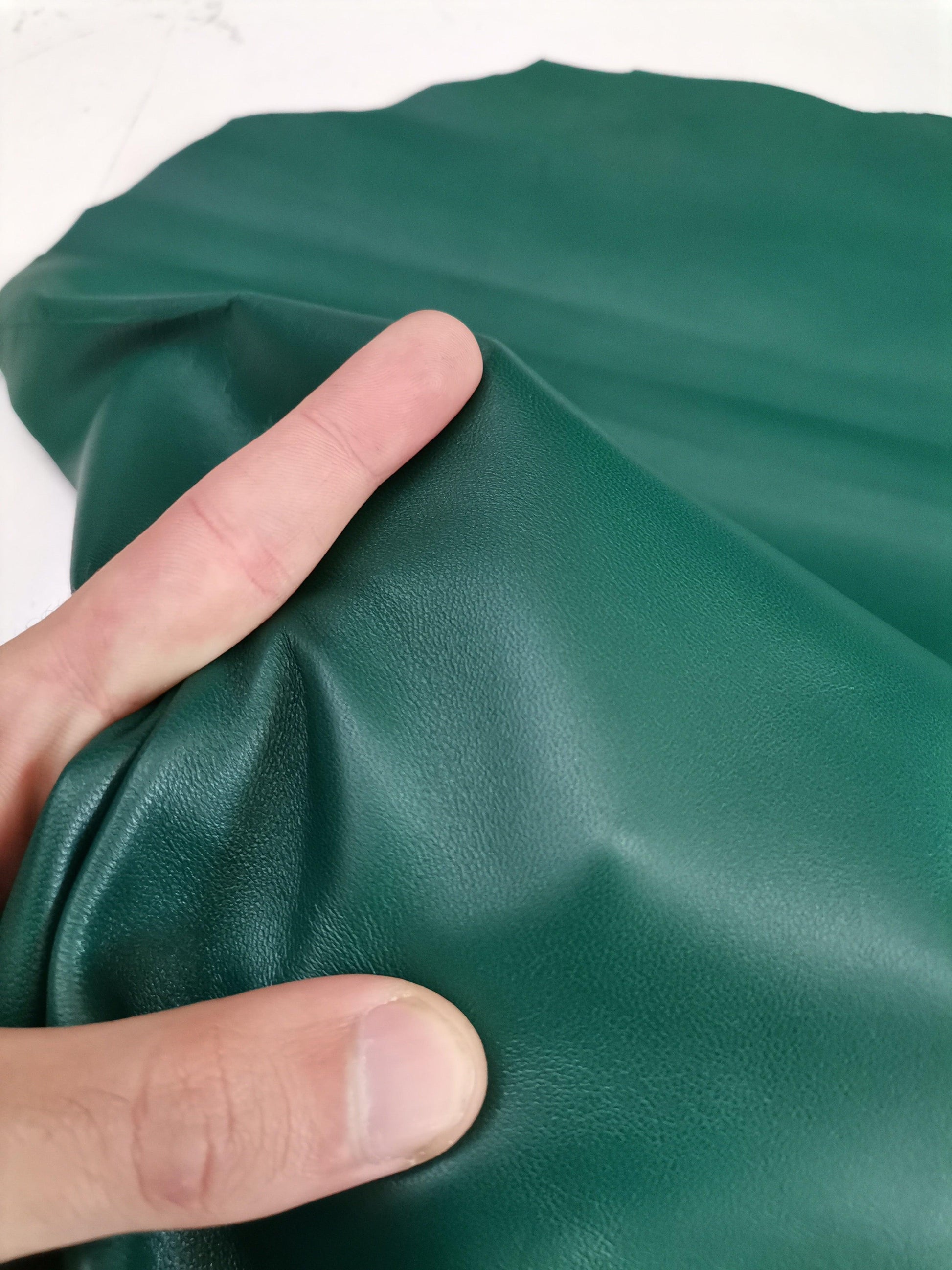 Sheep nappa genuine leather, soft lambskin leather hide for crafts col. forest green, thick. 0,9mm - Salvo Leather