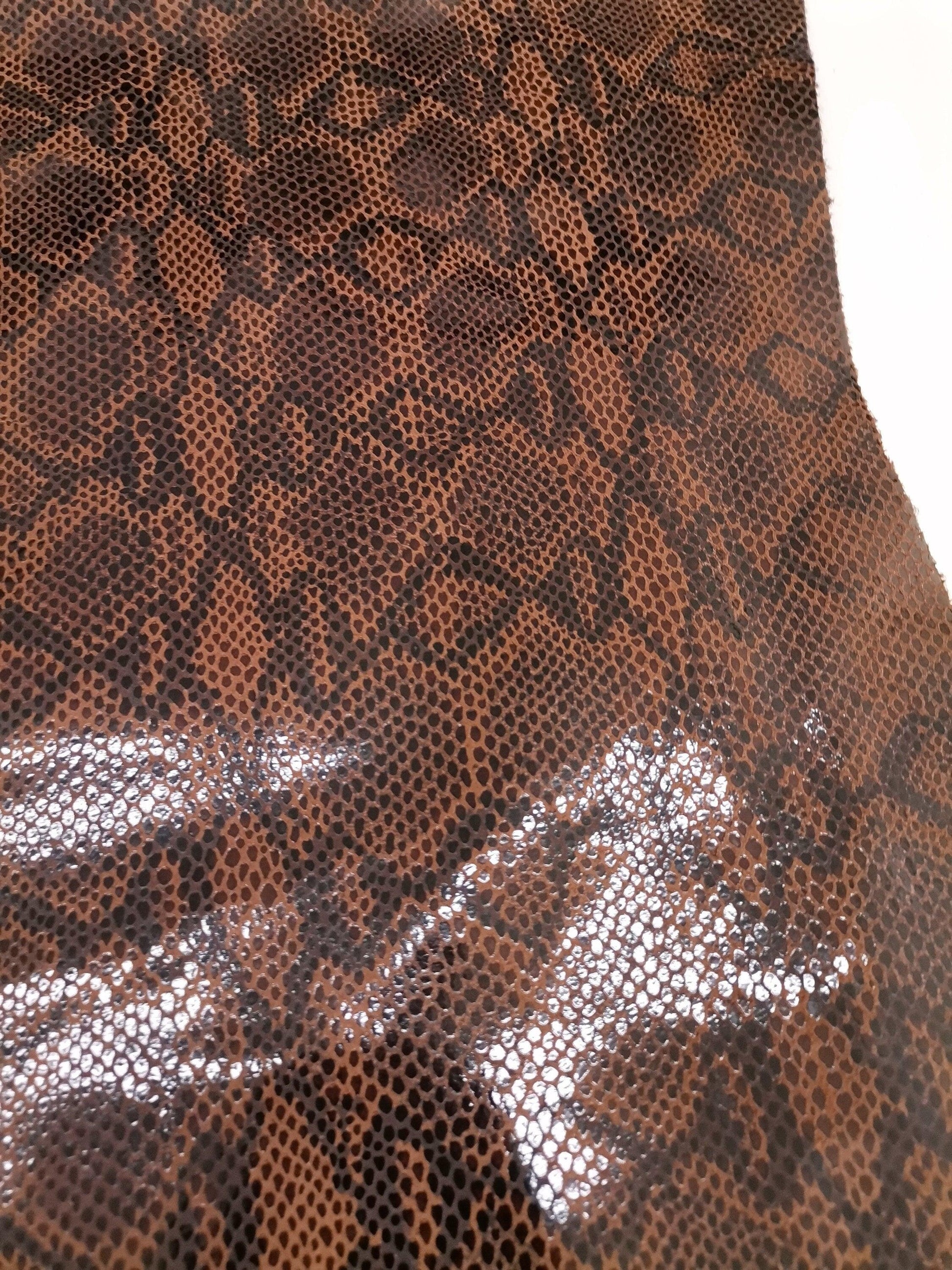 Cow suede leather snake effect, Genuine cowhide printed leather sheets, thickness 1,1mm(3 oz) - Salvo Leather