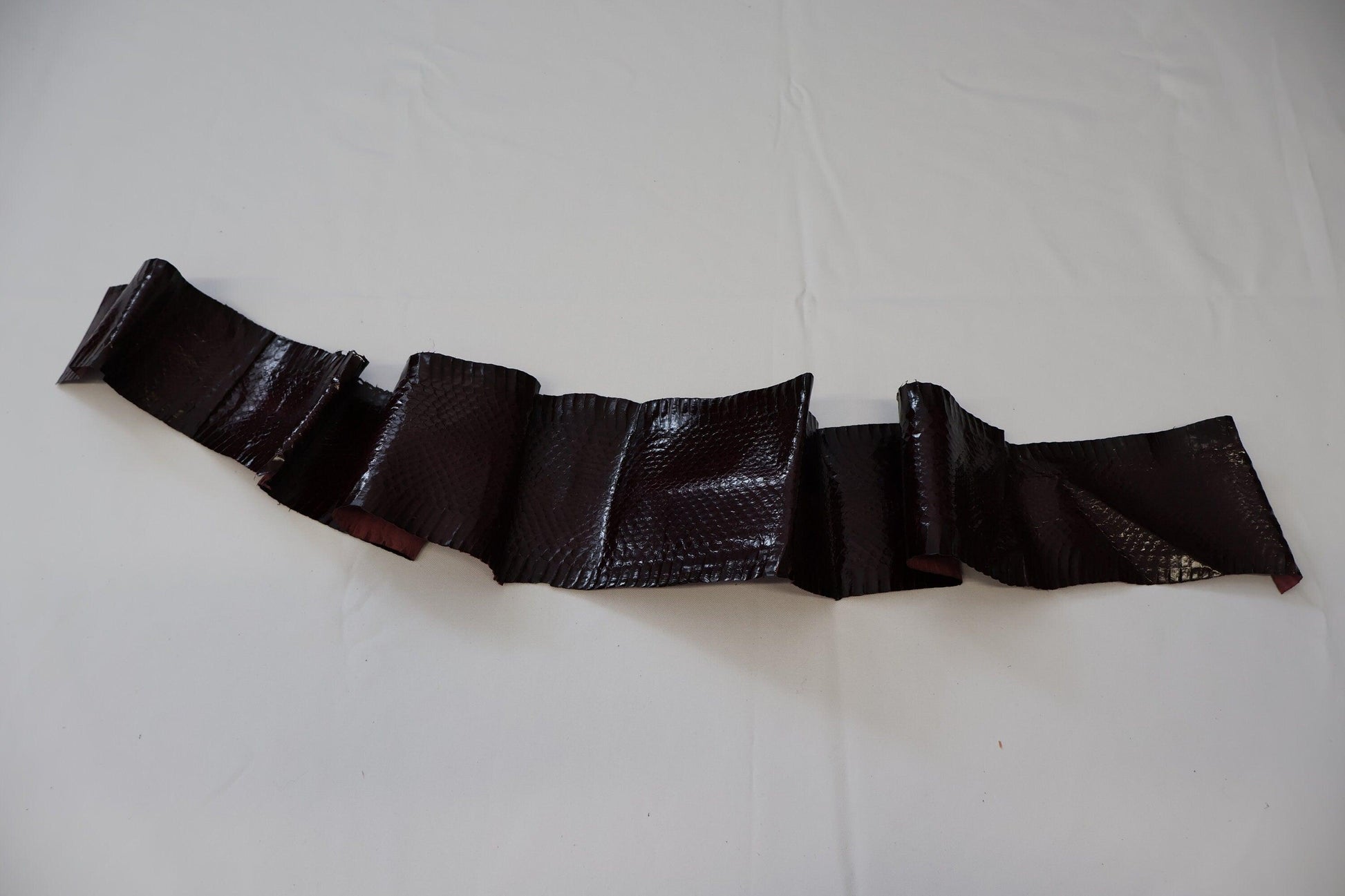 Genuine snakeskins. Real snake leather hide, thin and glossy, thickness 0,3mm(1 oz) - Salvo Leather