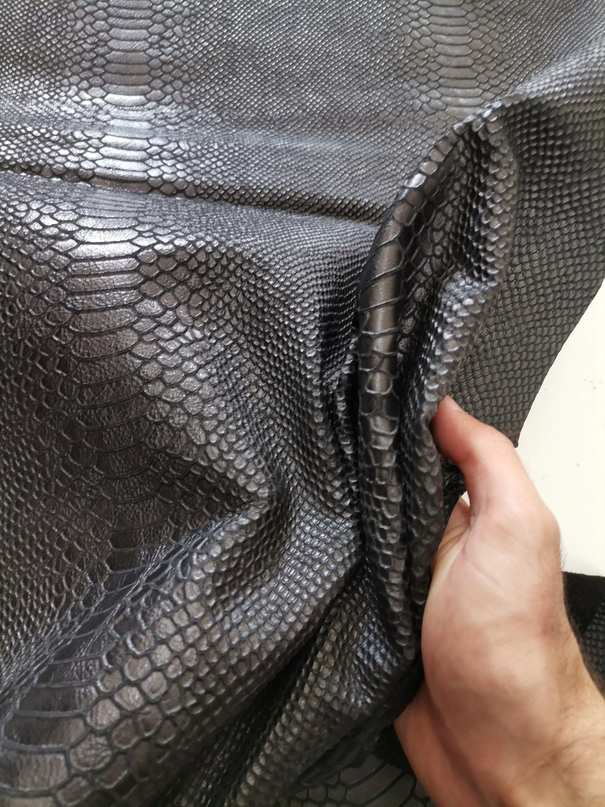 Cow leather printed snake effect, Genuine cowhide leather sheets python-embossed, thickness 1,2mm (3 oz) - Salvo Leather