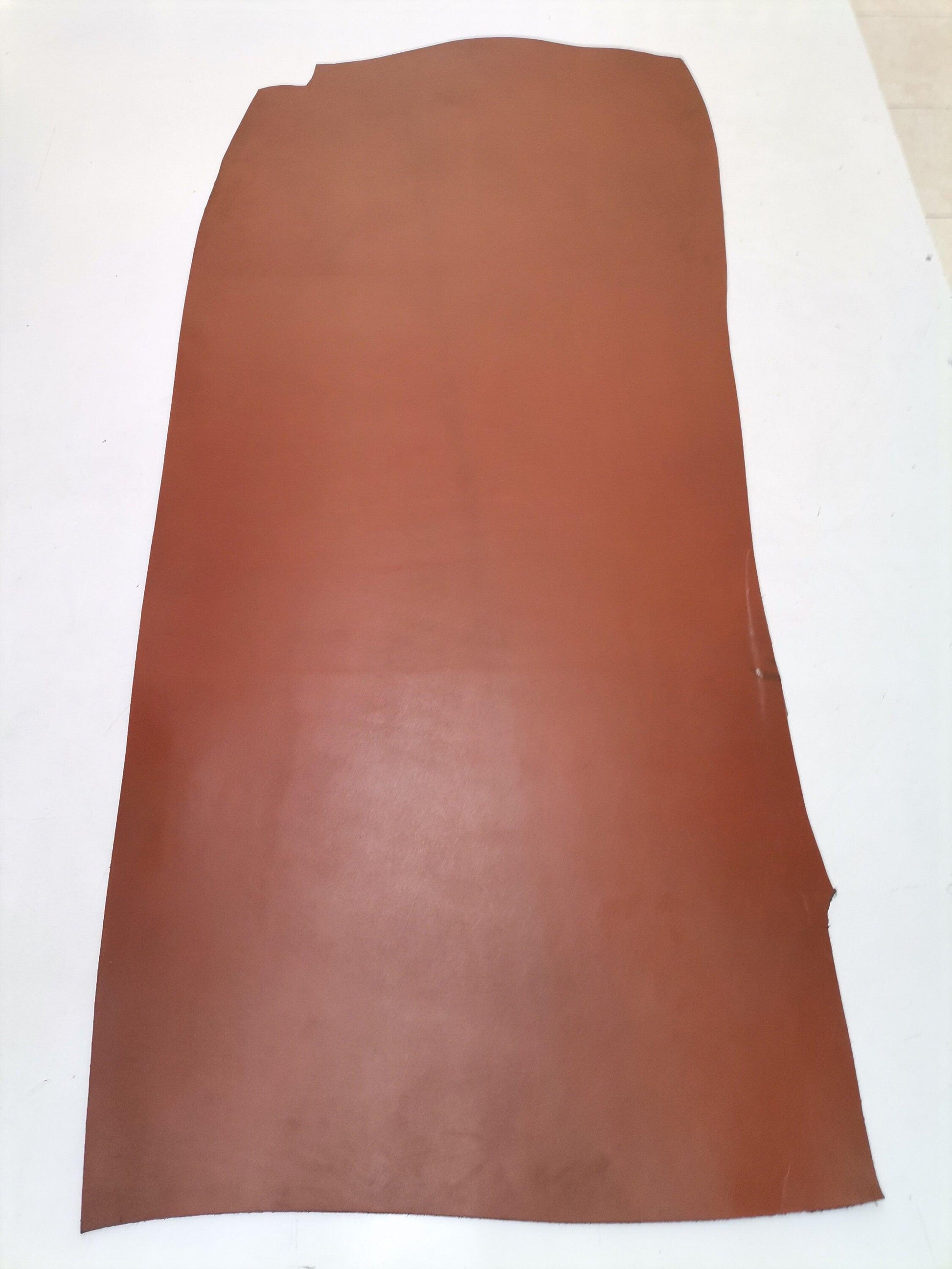 Belting Leather, Genuine cowhide for belts and leather collars thickness 3.4-3.6mm (8-9 oz) - Salvo Leather