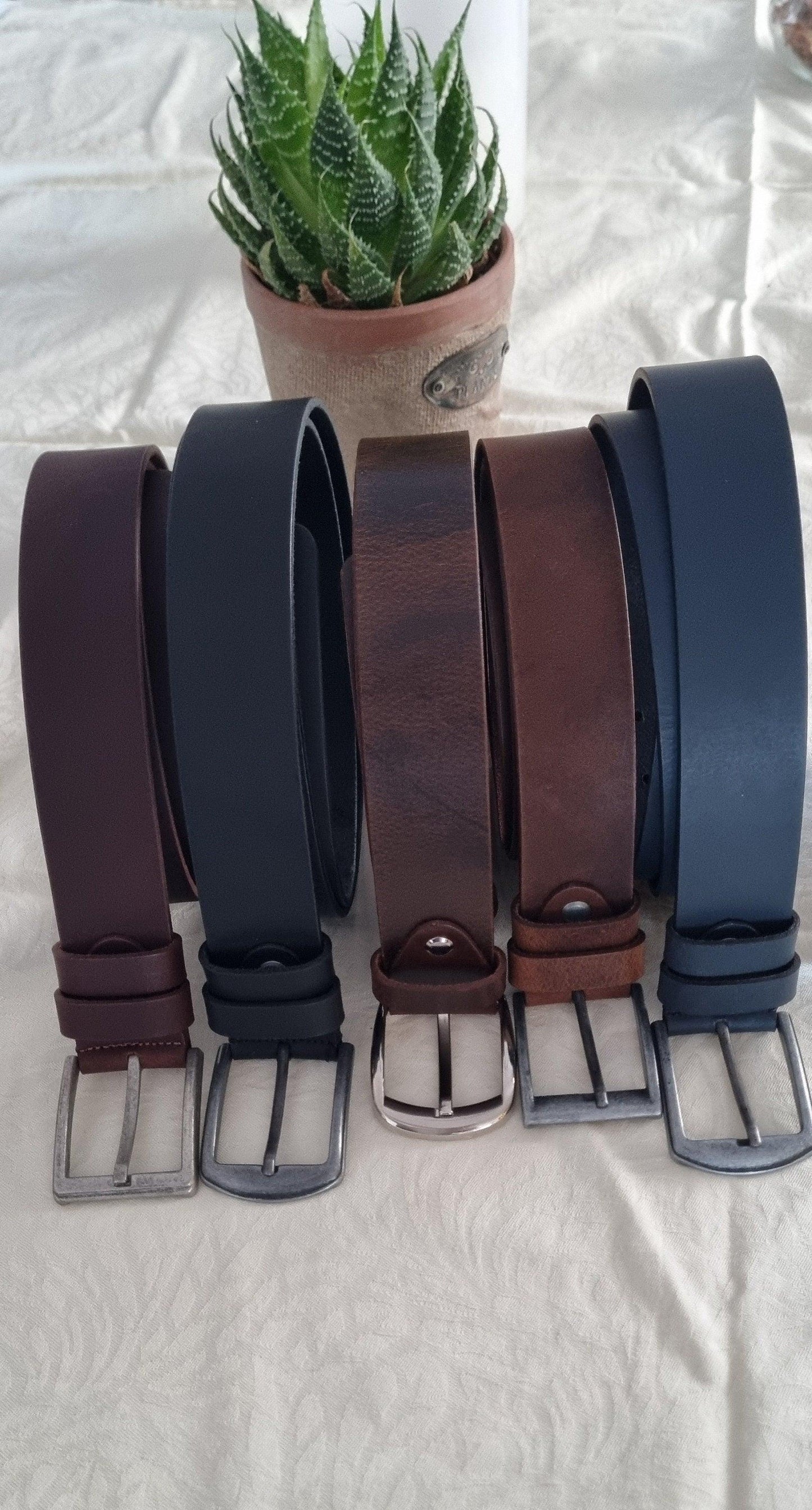 Leather belt for men, genuine leather belt, milled oily with a pull-up effect, width 4cm(1,6") - Salvo Leather