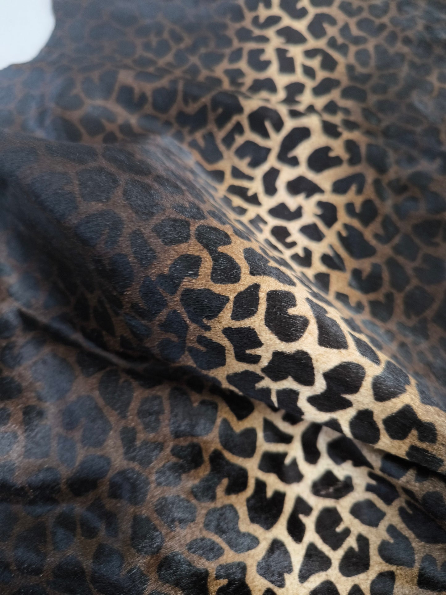 Hair on hide cow leather leopard print, pony skin natural cowhide with the nap, thickness 1,0mm (2 1/2 oz)