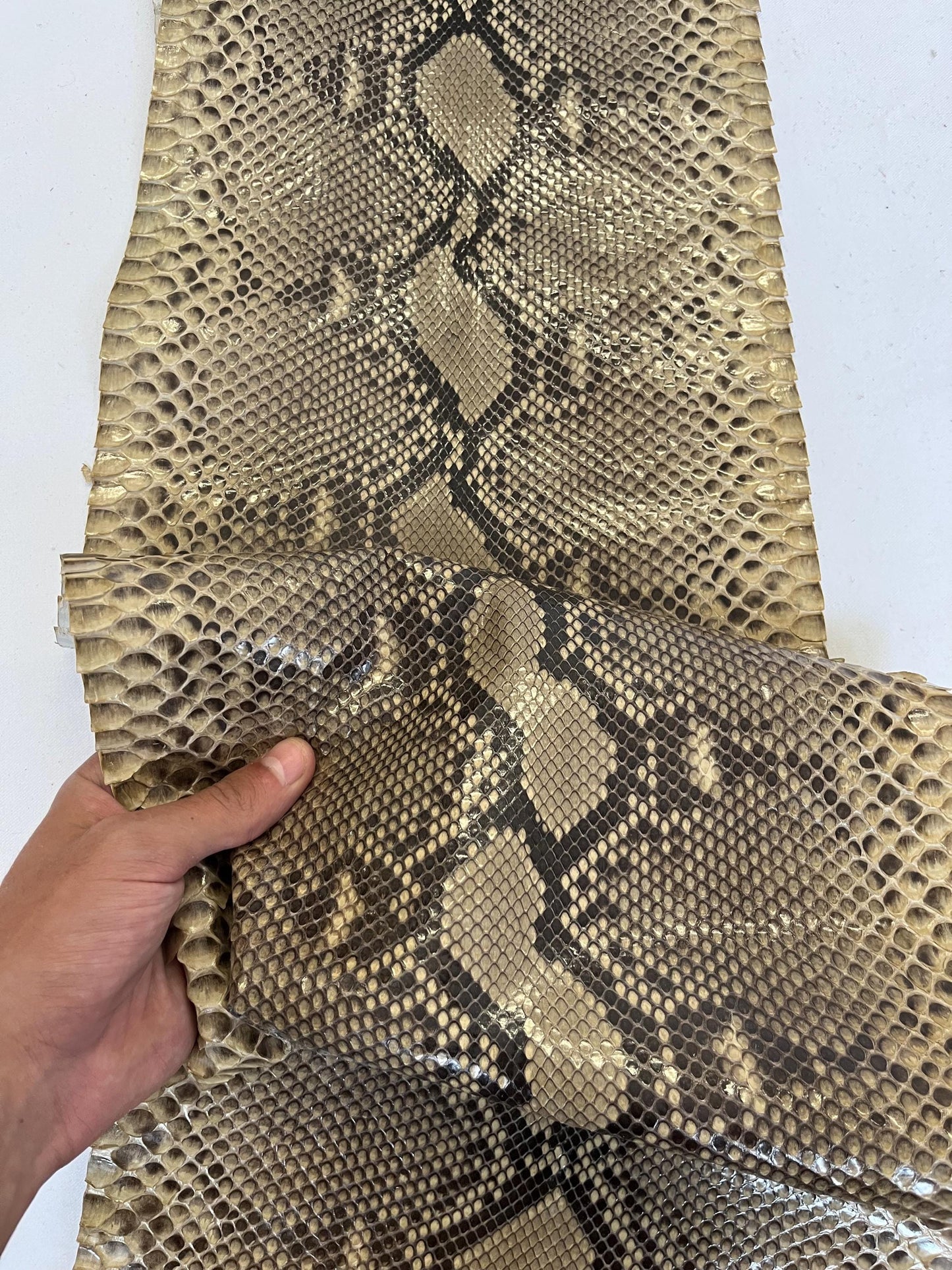 Real snake leather, genuine snakeskin hides, long and wide python leather of thick 0,7mm(2 oz)