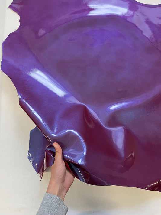 Iridescent Sheep Patent Leather: Soft Metallic Leather for Crafts (1.0mm)