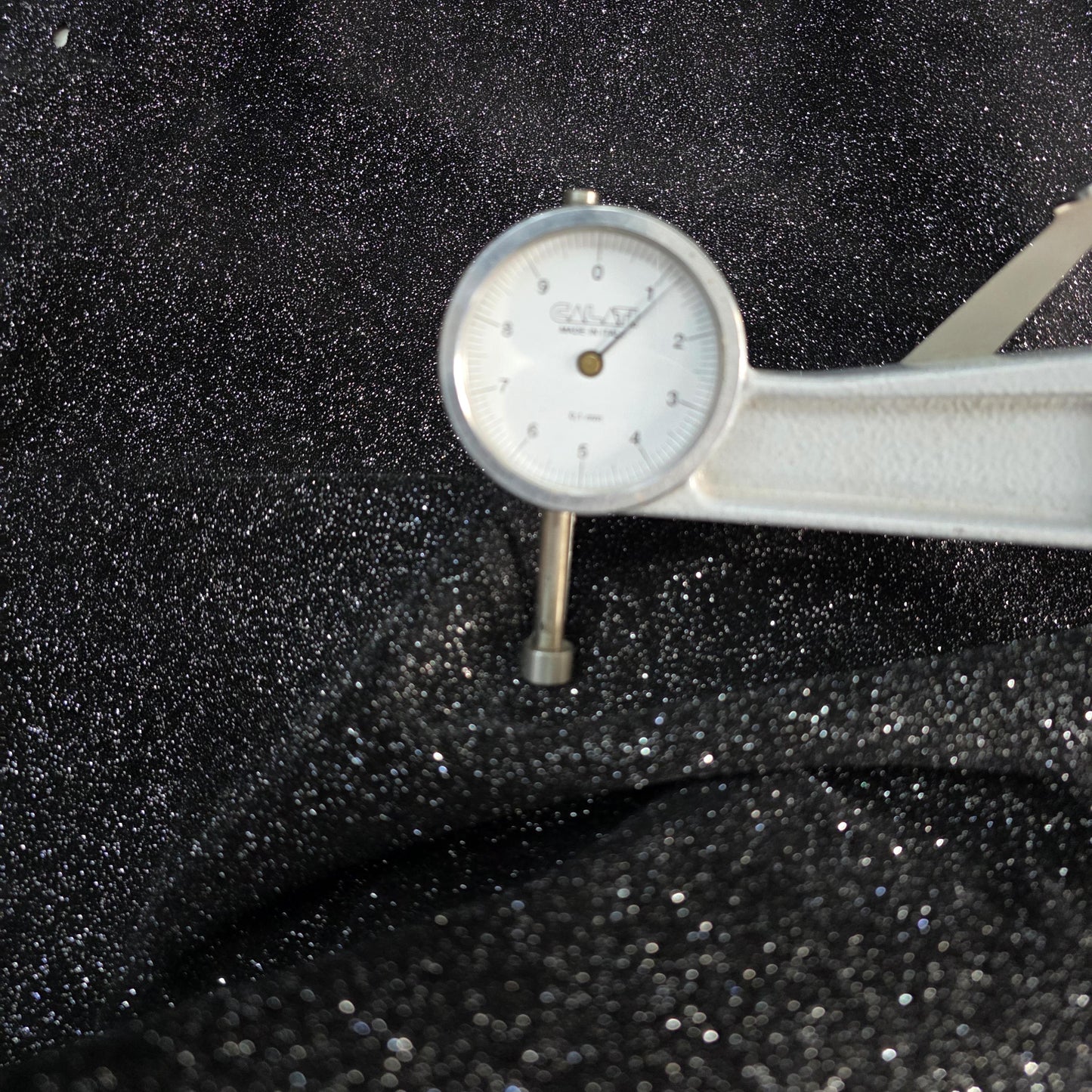Glitter Leather for Crafts: Iridescent Suede Cow Leather (3 oz//1,3mm)
