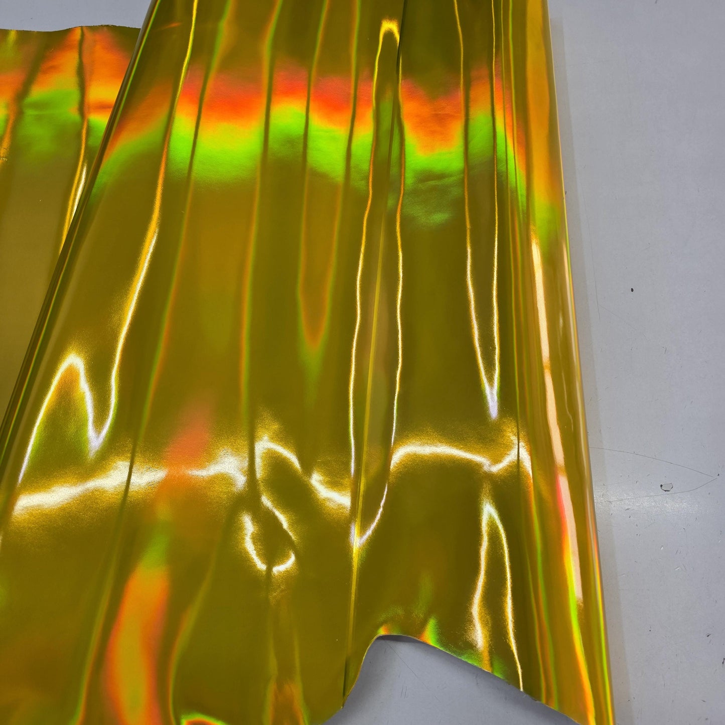 Yellow Iridescent Cow Patent Leather: Holographic Rainbow Glossy Metallic (1.2mm 3 oz)