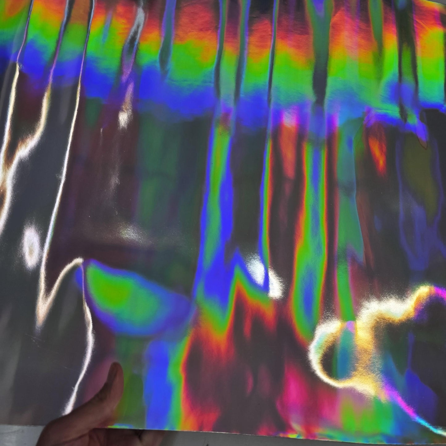 Silver Iridescent Cow Patent Leather: Holographic Rainbow Glossy Metallic (1.1mm 3 oz)