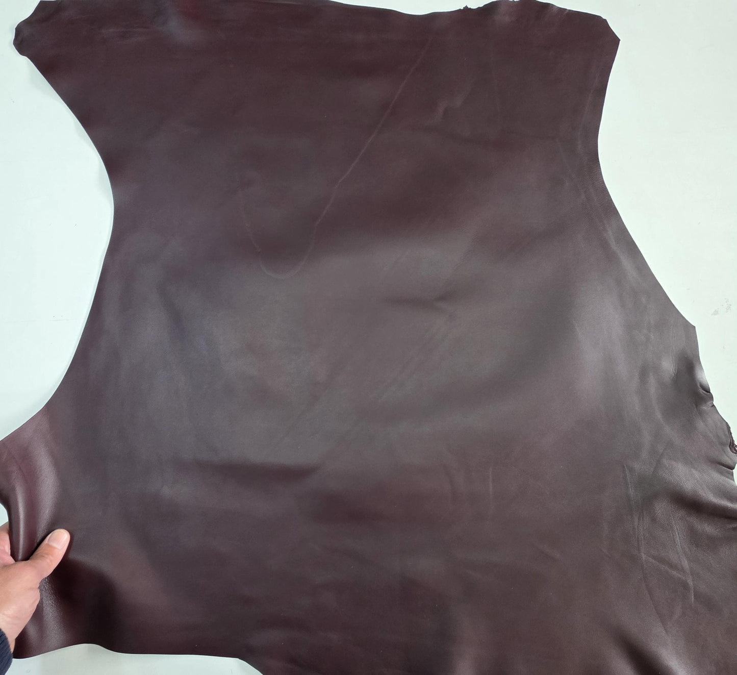 Burgundy Sheep Leather for crafts: Soft nappa sheepskin hide