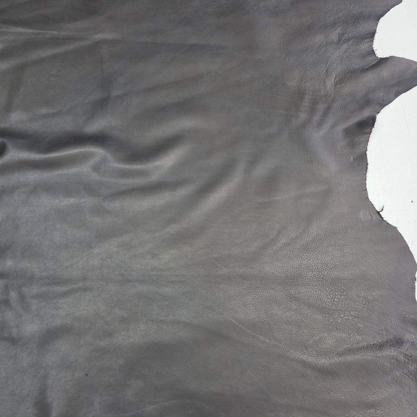 Black Milled Cow-Calf Leather: Soft Aniline Cowhide Skin (0.8mm 2 oz)