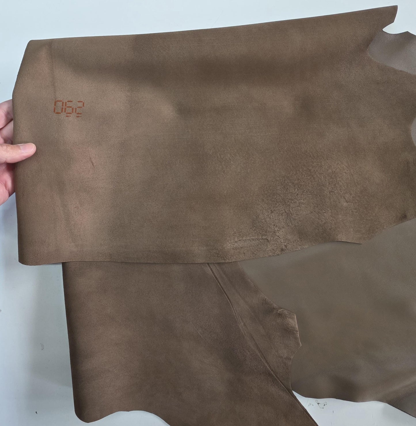 Color Taupe sheepskin hide: Soft Genuine Leather for Crafts