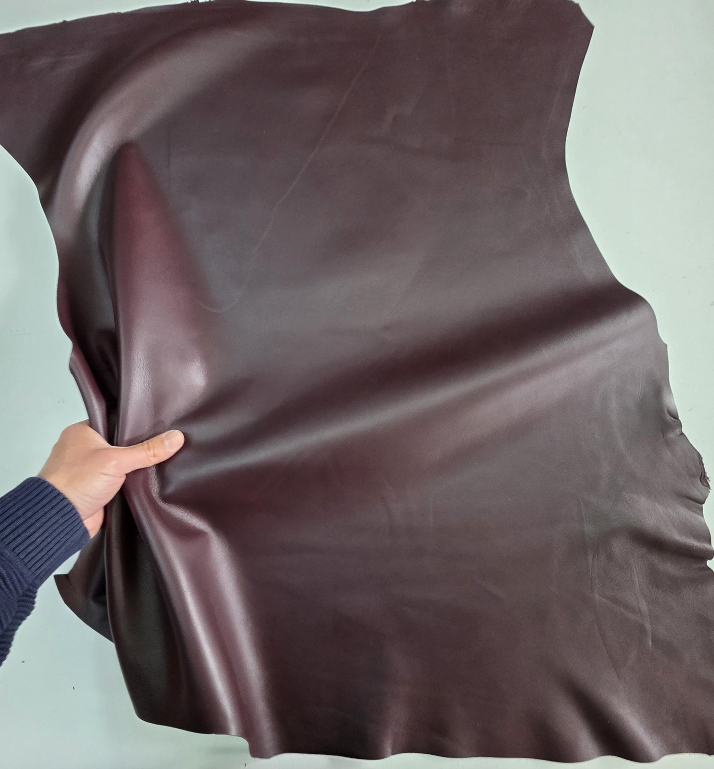 Burgundy Sheep Leather for crafts: Soft nappa sheepskin hide