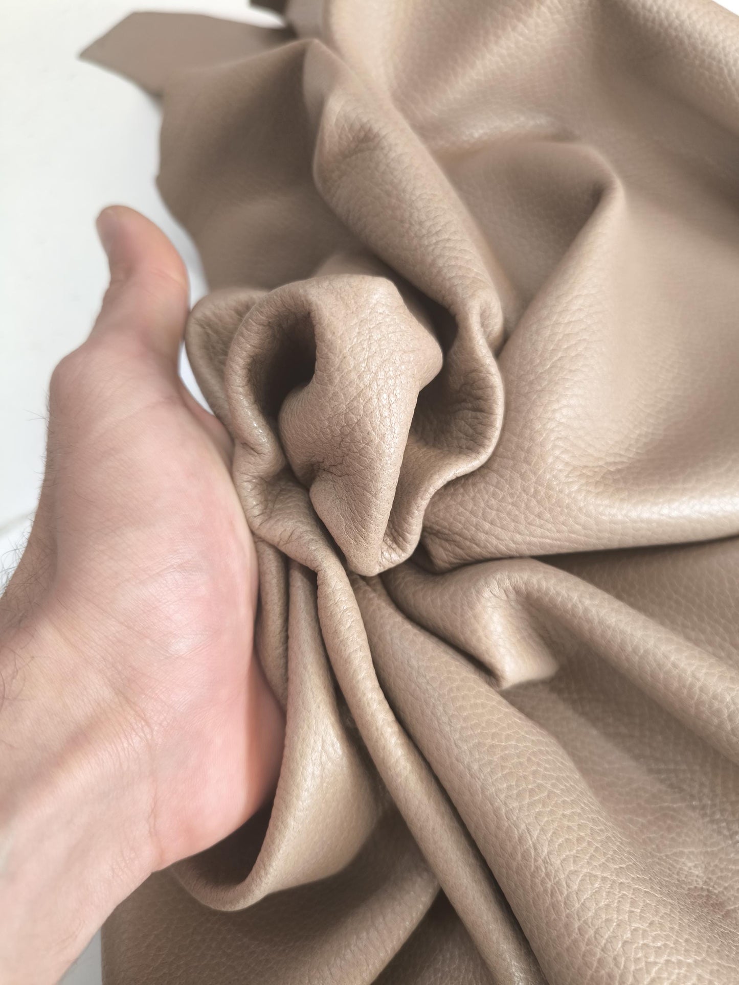 Sheep Leather for bags: Soft and Thick sheepskin hide for crafts, DIY