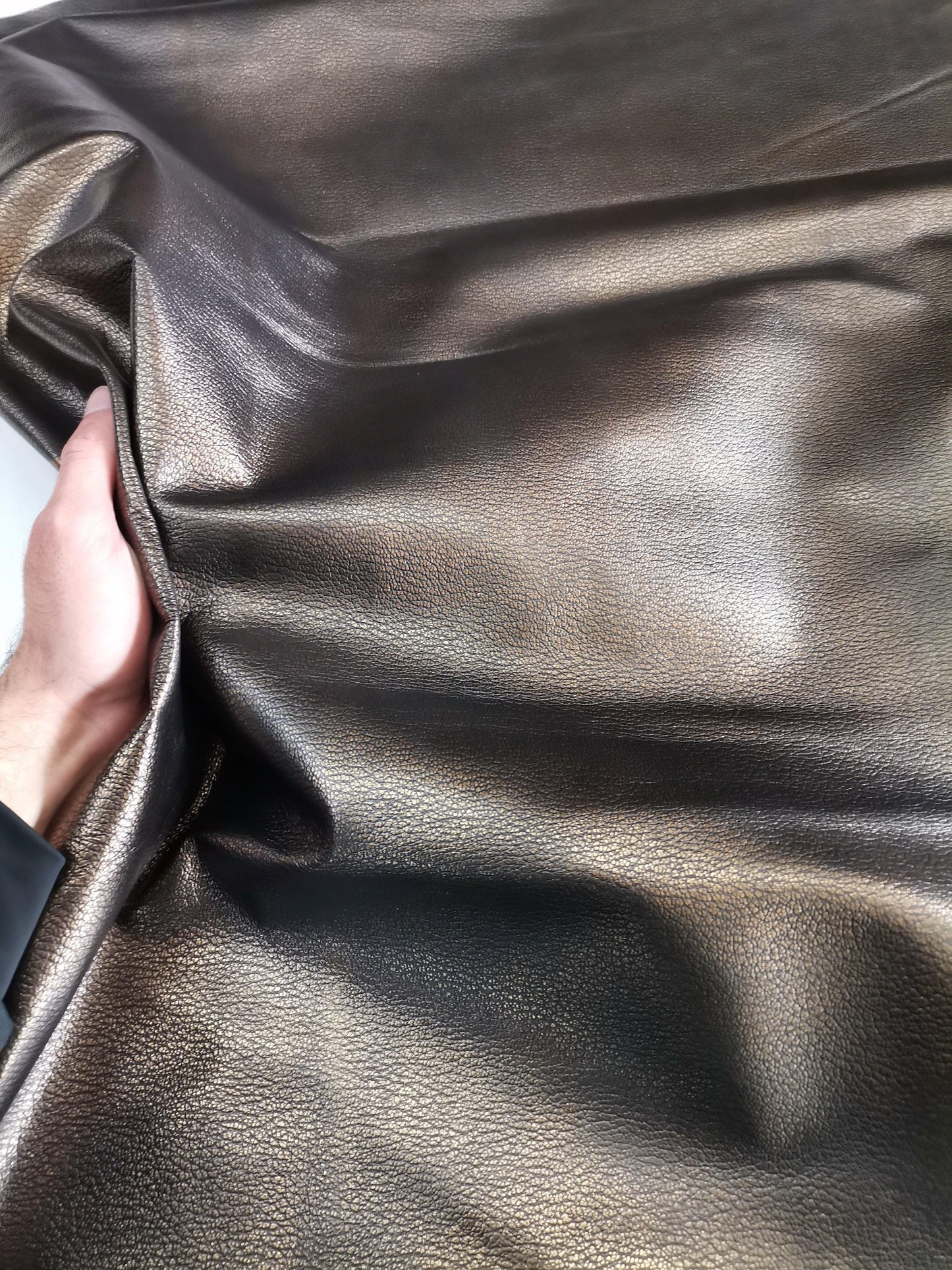 Sheep bubble embossed metallic leather sheets, Sheep printed large hides 1,0mm // 2,5oz - Salvo Leather