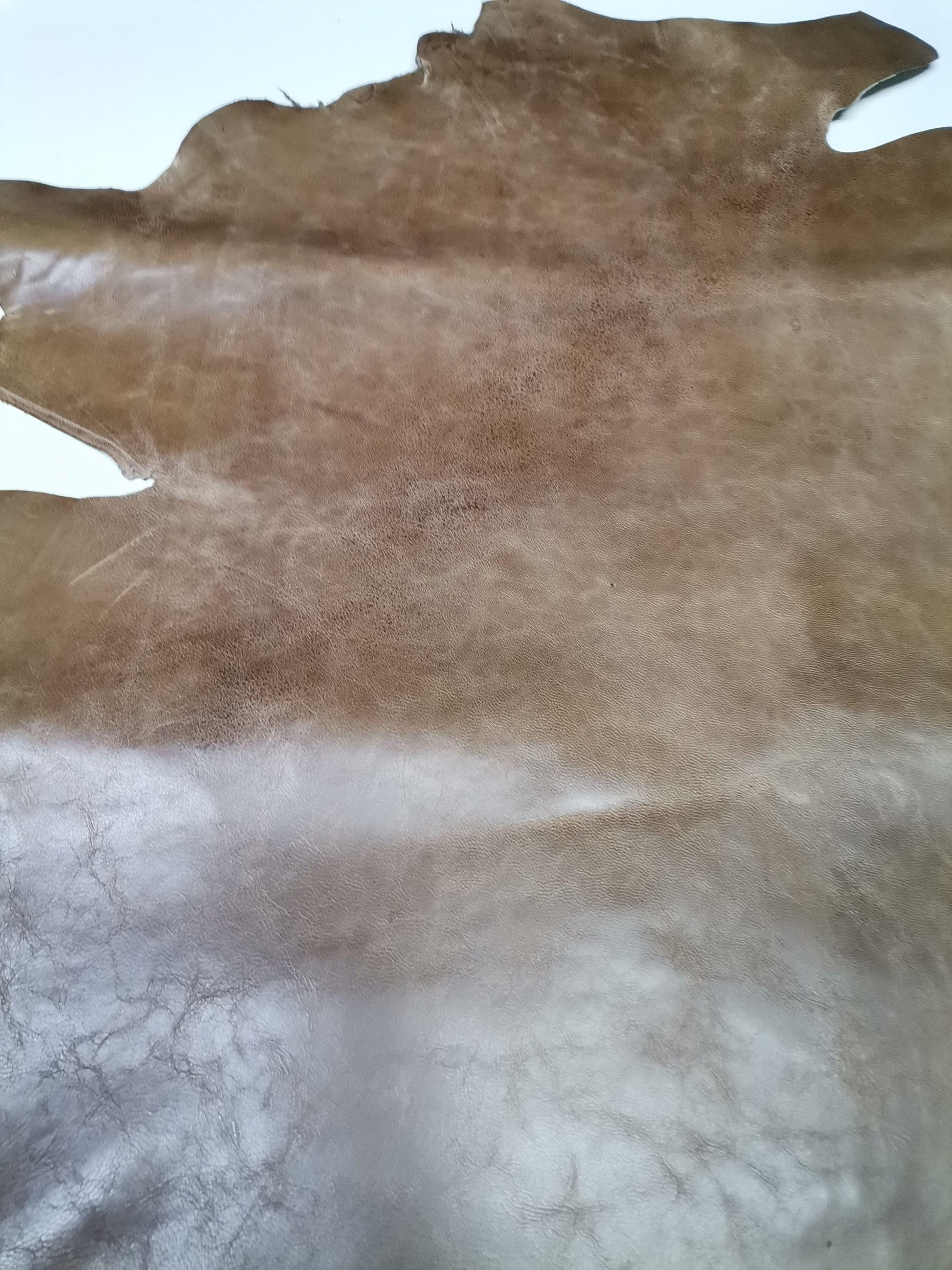 Goat antique, crunchy leather, Two tone goat hide, Milled oily rustic leather, Semi Veg Tanned - Salvo Leather