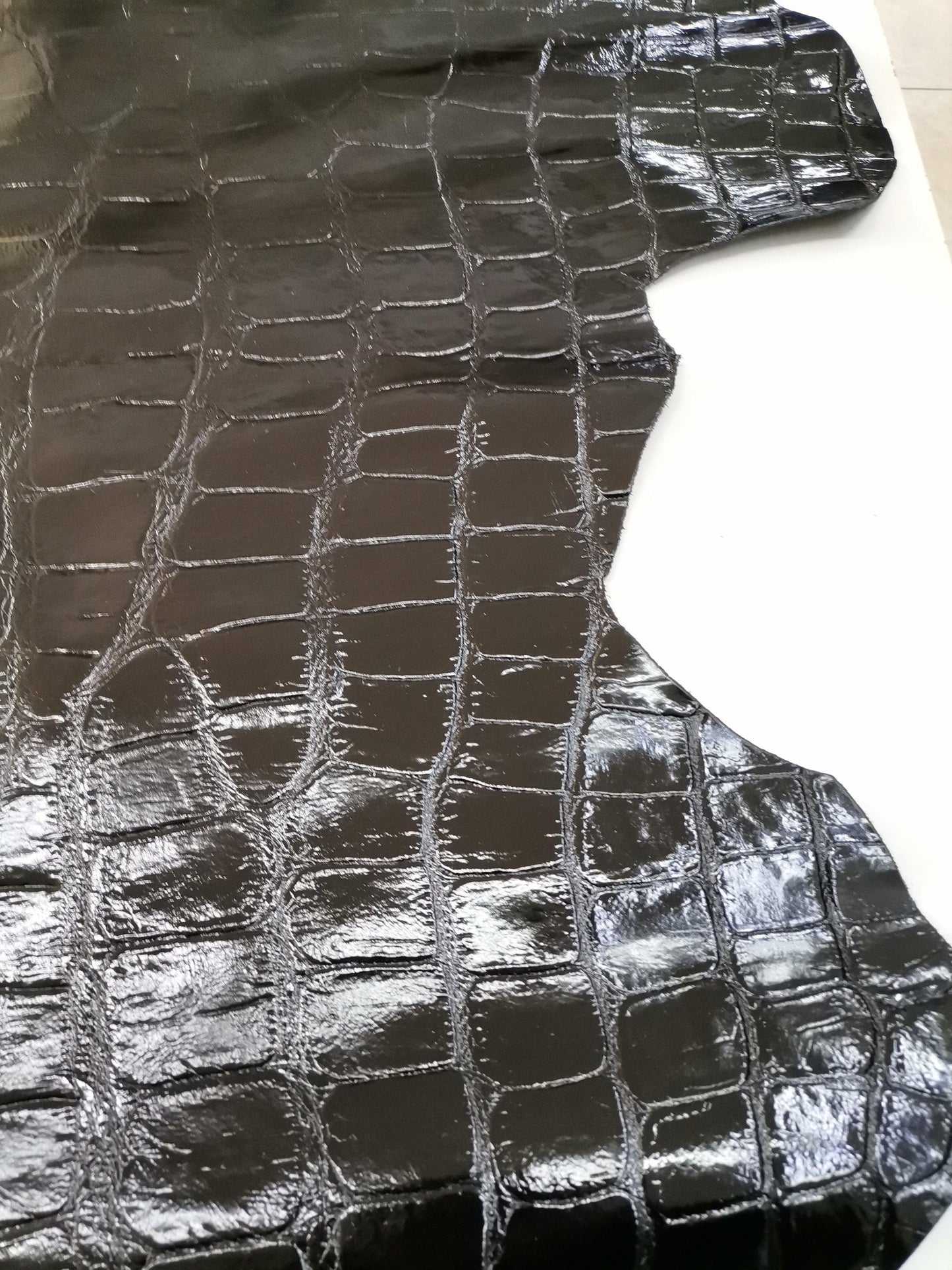 Cow embossed leather with big crocodile effect - Salvo Leather