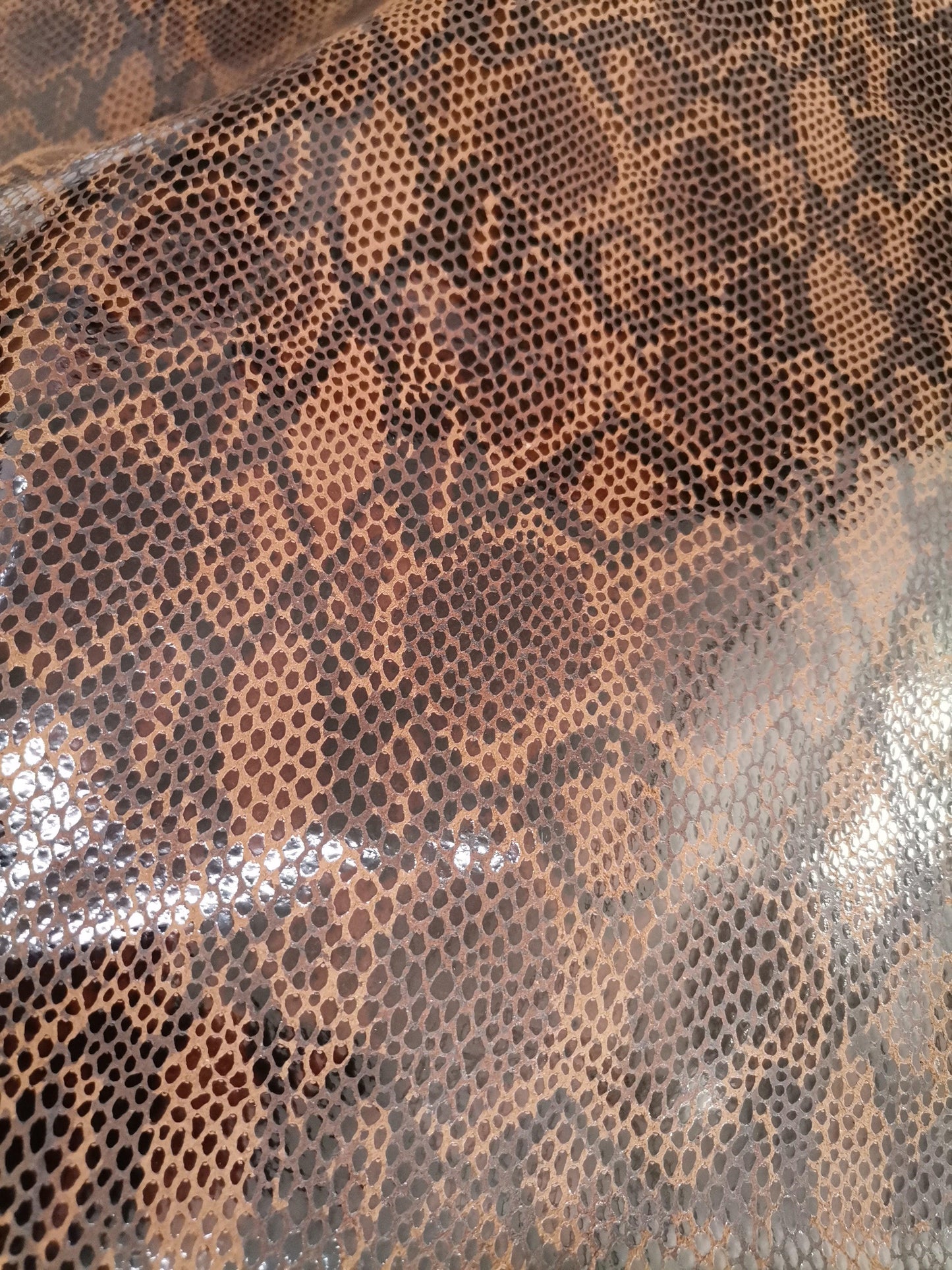 Snake printed cow leather. Cow split leather thickness 1,1-1,2mm - Salvo Leather