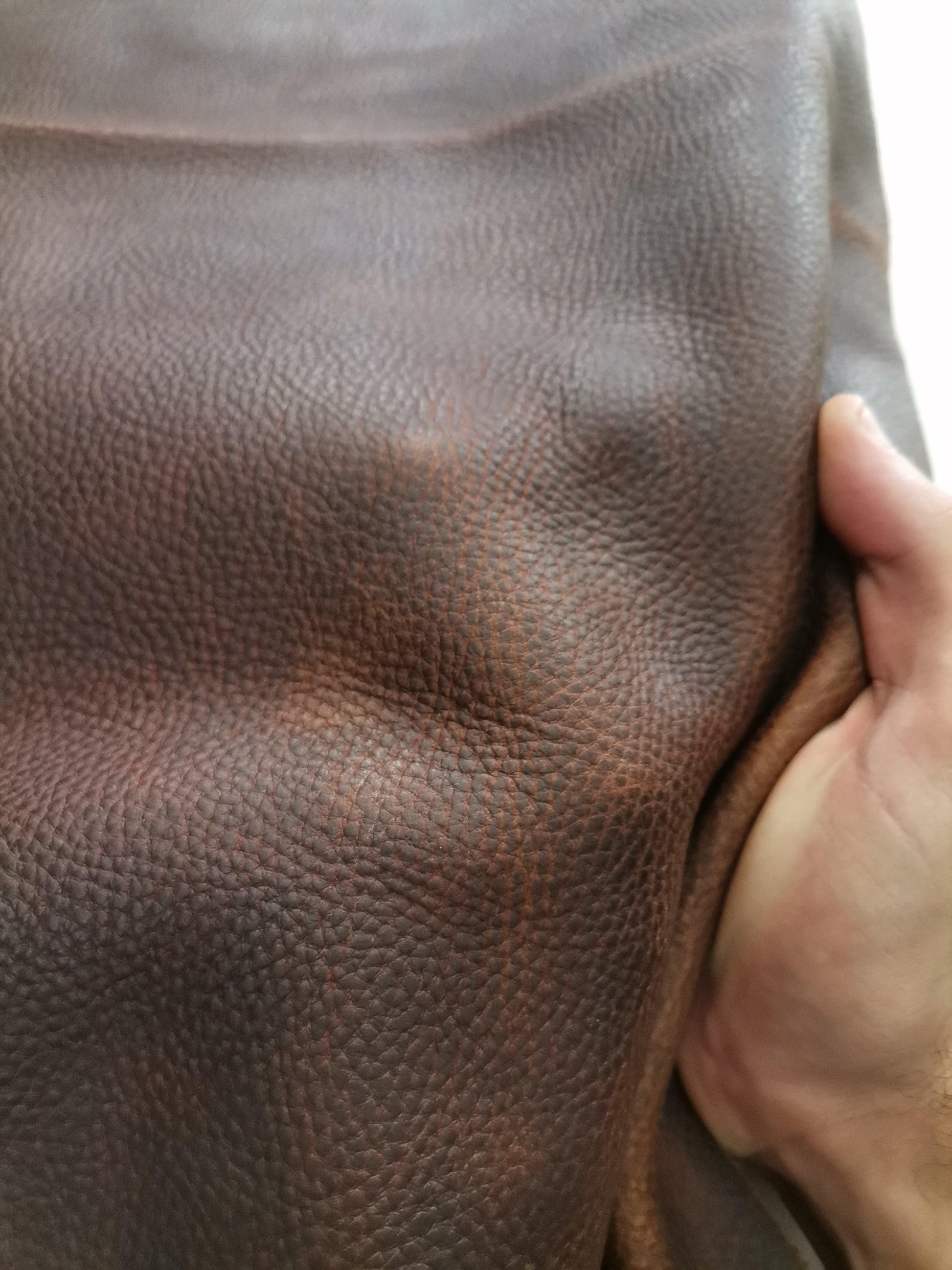 Cow milled thick and soft pull up leather, Genuine col. Brown cow leather pull up thickness 1,9-2,0mm ( 5 oz) - Salvo Leather