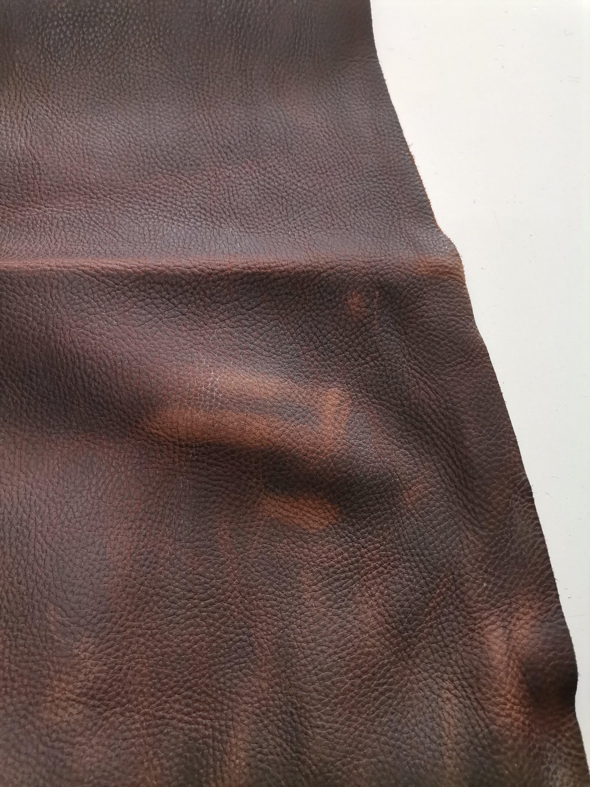 Cow milled thick and soft pull up leather, Genuine col. Brown cow leather pull up thickness 1,9-2,0mm ( 5 oz) - Salvo Leather